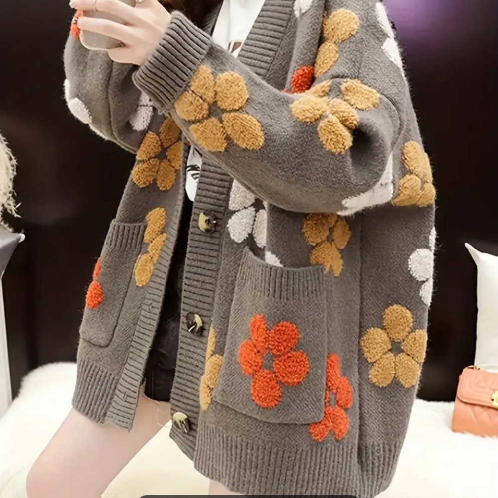 Georgeous Oversized Floral Cardigan. Button Down. Cozy, soft. Last One! - Picture 2 of 3